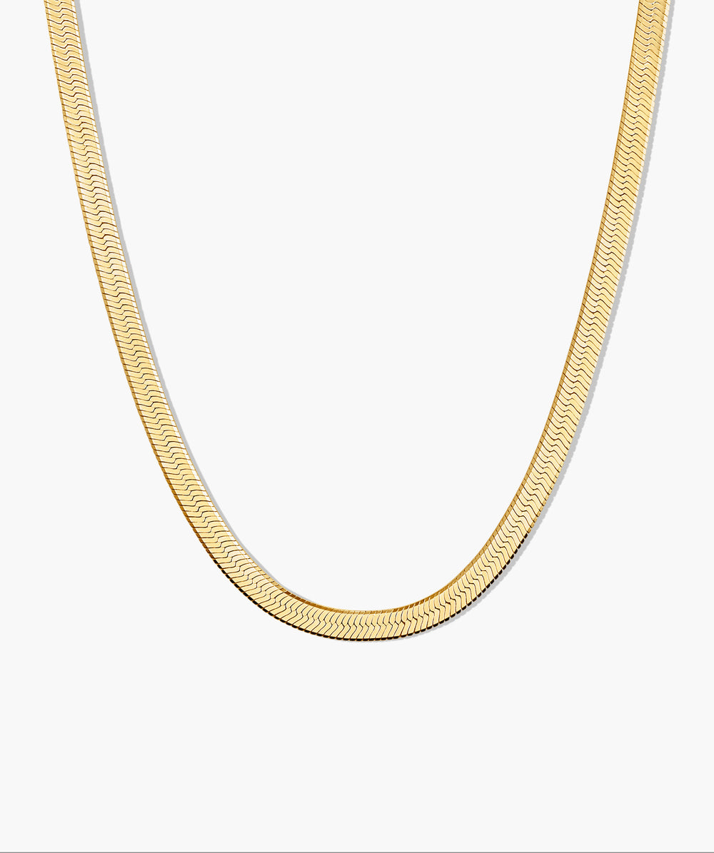 Elegant Bold Herringbone Chain Necklace