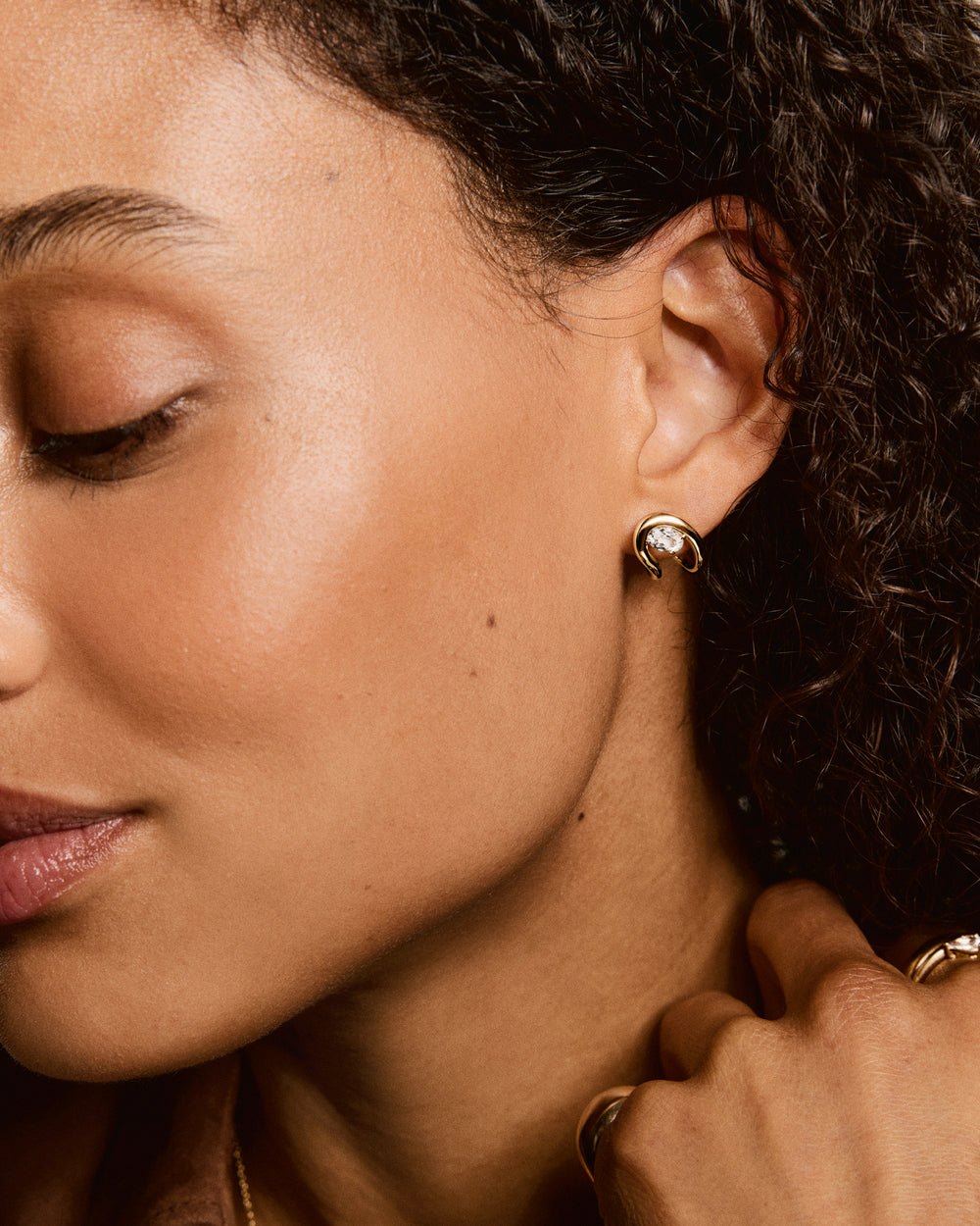 Organic Dome Curve Gemstone Huggies – on model