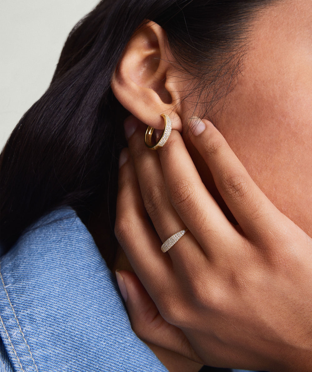 Timeless Pavé Diamond Slim Signet – on model