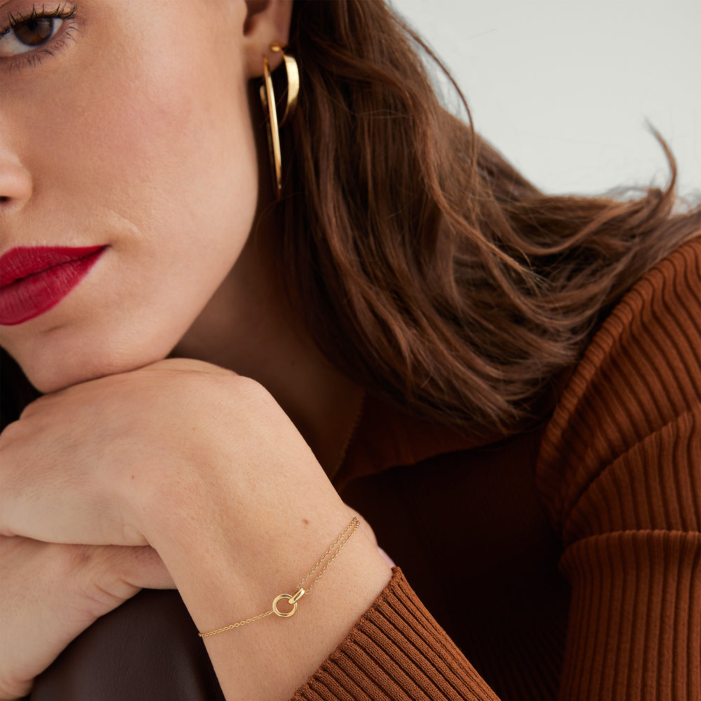 Delicate Linked Bracelet – on model