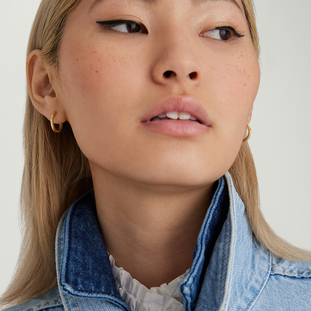 Tube Medium Hoops – on model